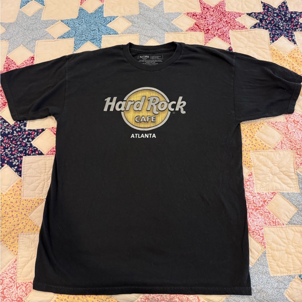 Hard Rock Cafe Atlanta Black and Gold Tee Sz L